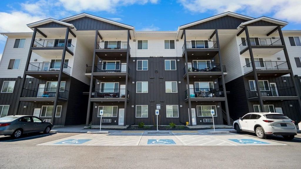 3905 S Dishman Mica Rd, Spokane Valley, WA 99206 photo 2