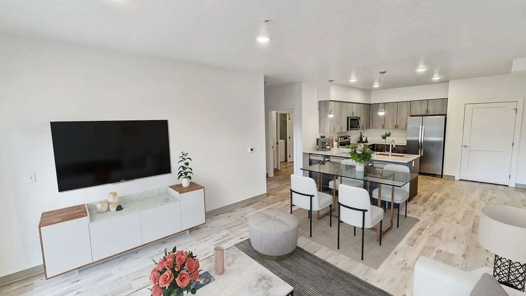 3905 S Dishman Mica Rd, Spokane Valley, WA 99206 photo 4