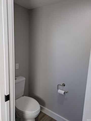 3337 E 1000 S-92 Road, Roanoke, IN 46783