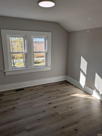 3337 E 1000 S-92 Road, Roanoke, IN 46783