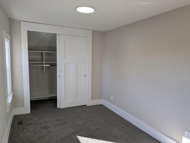 3337 E 1000 S-92 Road, Roanoke, IN 46783