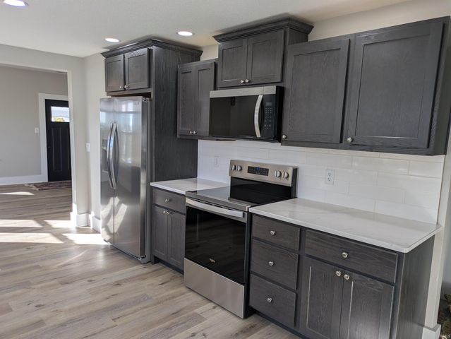 3337 E 1000 S-92 Road, Roanoke, IN 46783