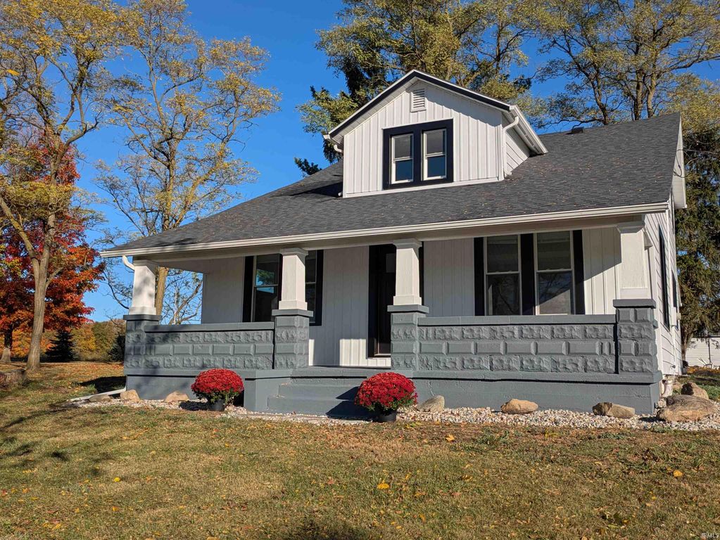 3337 E 1000 S-92 Road, Roanoke, IN 46783