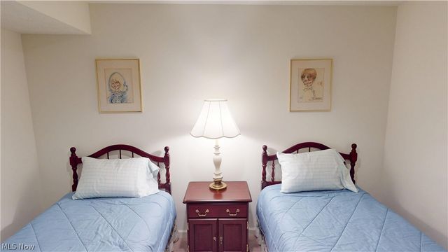 1003 Nature Wood Circle, Kent, OH 44240