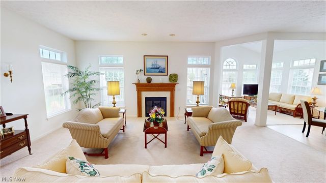 1003 Nature Wood Circle, Kent, OH 44240