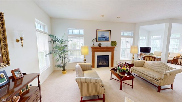 1003 Nature Wood Circle, Kent, OH 44240