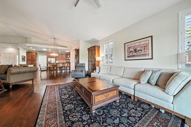 650 Castle Oaks Dr, Ione, CA 95640