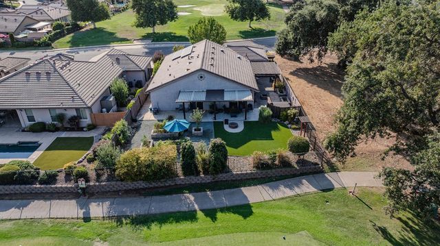 650 Castle Oaks Dr, Ione, CA 95640