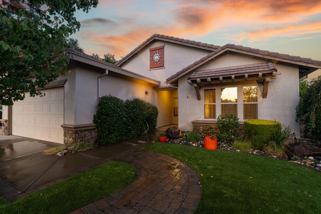 650 Castle Oaks Dr, Ione, CA 95640