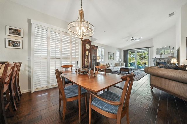 650 Castle Oaks Dr, Ione, CA 95640