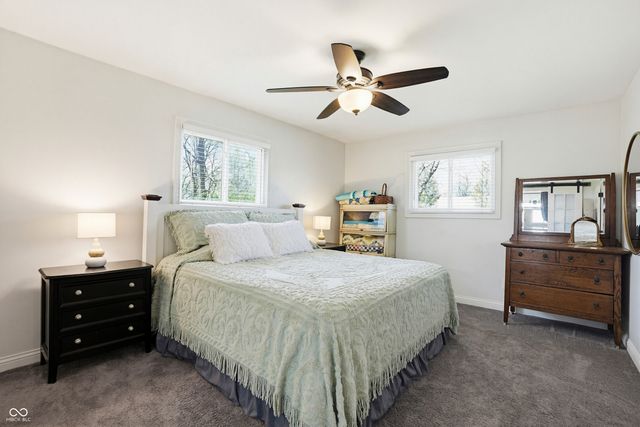 5523 S Nineveh Road, Franklin, IN 46131