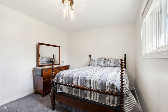 5523 S Nineveh Road, Franklin, IN 46131