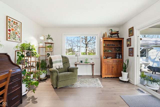 5523 S Nineveh Road, Franklin, IN 46131