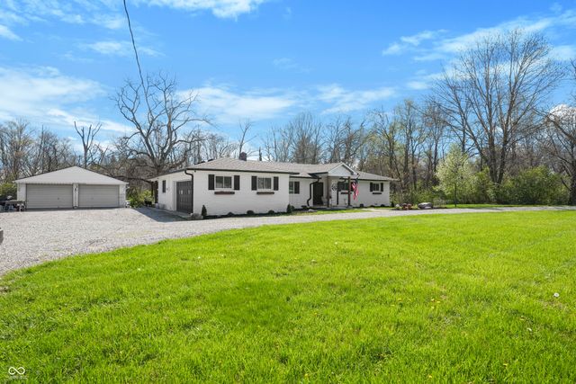 5523 S Nineveh Road, Franklin, IN 46131