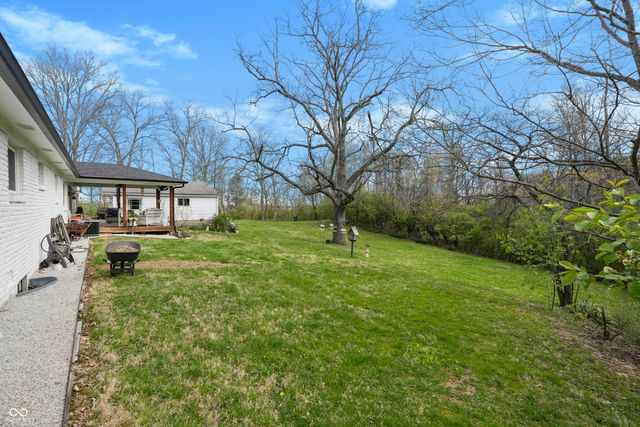 5523 S Nineveh Road, Franklin, IN 46131