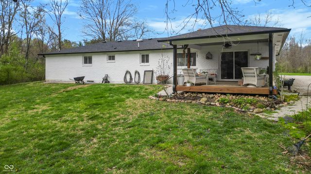 5523 S Nineveh Road, Franklin, IN 46131
