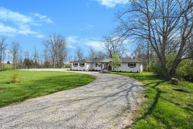 5523 S Nineveh Road, Franklin, IN 46131