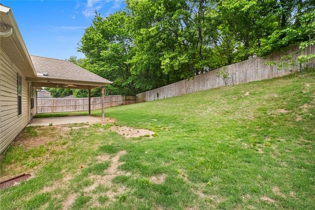3472 Whispering Spring Avenue, Springdale, AR 72762