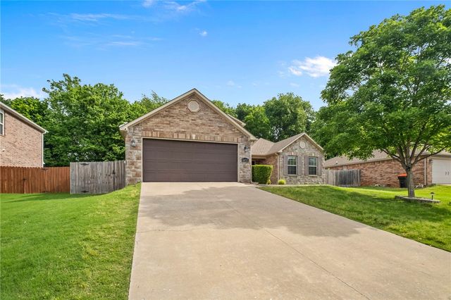 3472 Whispering Spring Avenue, Springdale, AR 72762