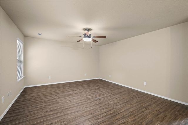 3472 Whispering Spring Avenue, Springdale, AR 72762