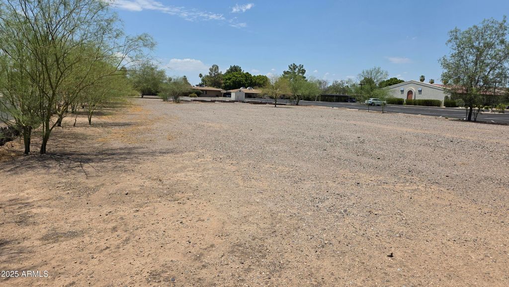 10101 W Coggins Drive -, Sun City, AZ 85351 — exterior