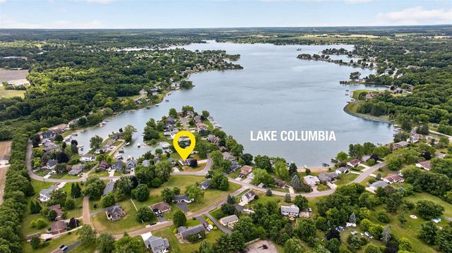 103 Paula Drive, Brooklyn, MI 49230
