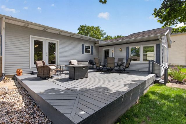 103 Paula Drive, Brooklyn, MI 49230