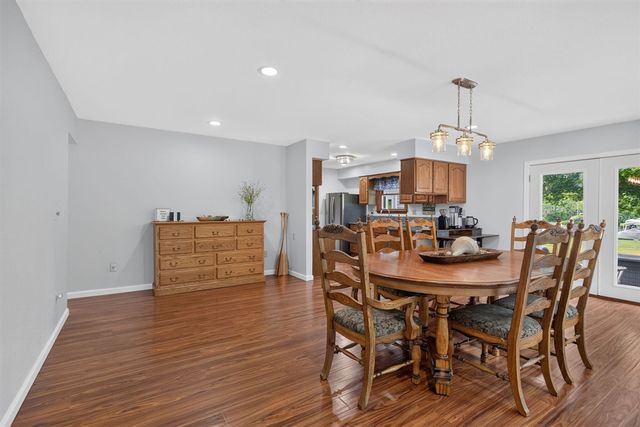 103 Paula Drive, Brooklyn, MI 49230