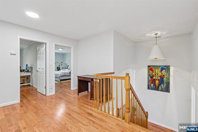 40 Rio Vista Drive, Allendale, NJ 07401