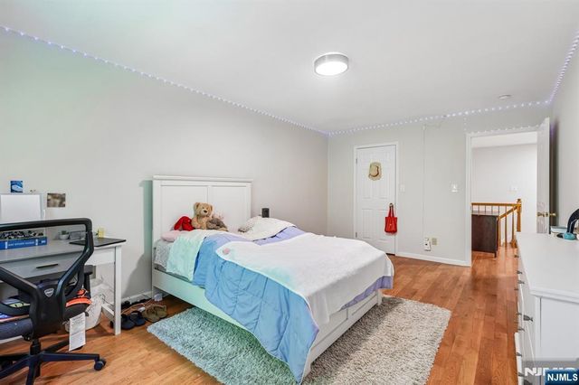 40 Rio Vista Drive, Allendale, NJ 07401