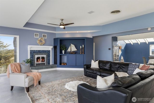 311 Tyler View Place, Sequim, WA 98382