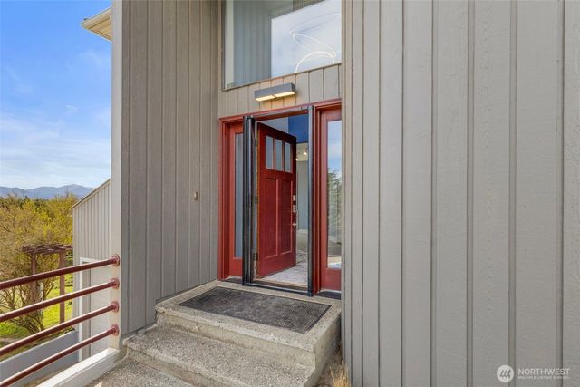 311 Tyler View Place, Sequim, WA 98382