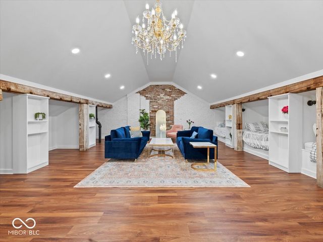 9271 S 225 E, Flat Rock, IN 47234