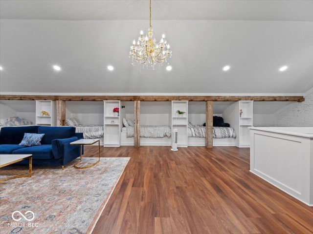 9271 S 225 E, Flat Rock, IN 47234
