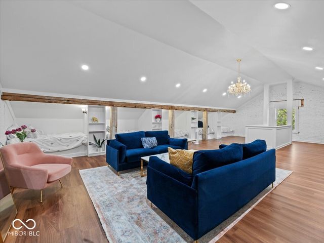 9271 S 225 E, Flat Rock, IN 47234