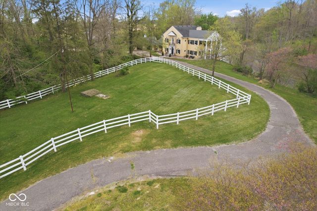 9271 S 225 E, Flat Rock, IN 47234
