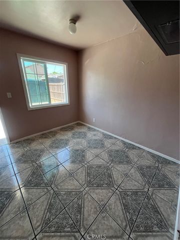 1206 E 22nd, Los Angeles, CA 90011