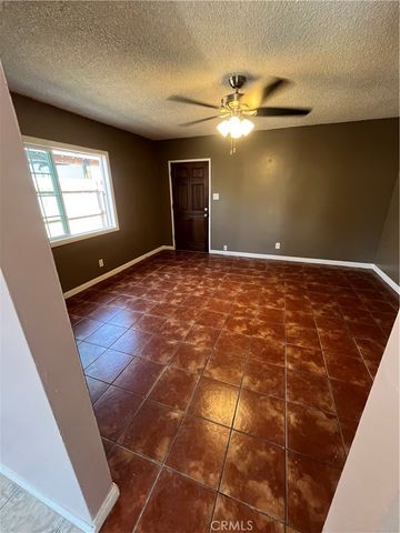 1206 E 22nd, Los Angeles, CA 90011