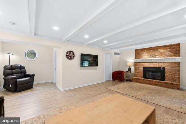 1400 BUCK HILL DR, Southampton, PA 18966