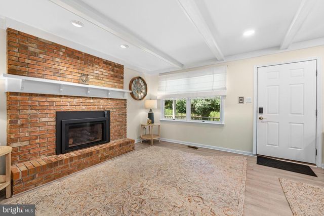 1400 BUCK HILL DR, Southampton, PA 18966