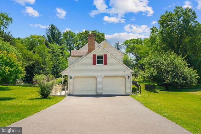 1400 BUCK HILL DR, Southampton, PA 18966
