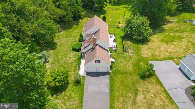 1400 BUCK HILL DR, Southampton, PA 18966
