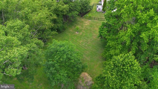 1400 BUCK HILL DR, Southampton, PA 18966