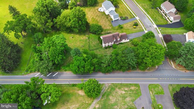 1400 BUCK HILL DR, Southampton, PA 18966