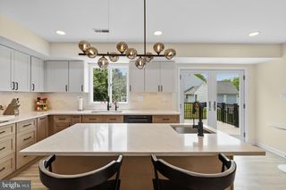 1400 BUCK HILL DR, Southampton, PA 18966