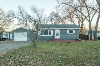 921 18th Avenue N, Moorhead, MN 56560