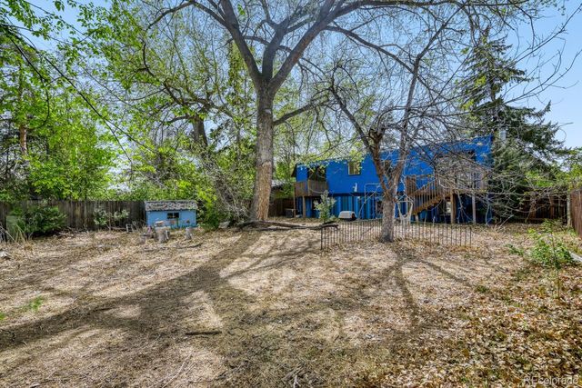 1138 Hover Street, Longmont, CO 80501