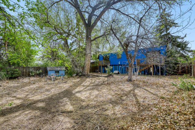 1138 Hover Street, Longmont, CO 80501