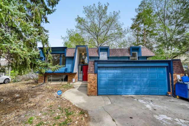 1138 Hover Street, Longmont, CO 80501