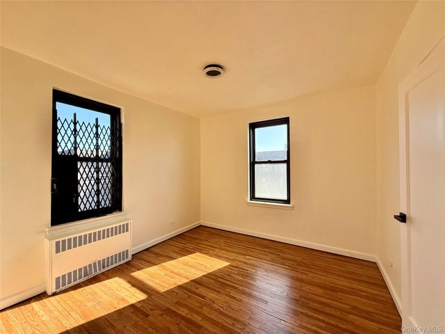 11225 34 Avenue 6H, Corona, NY 11368